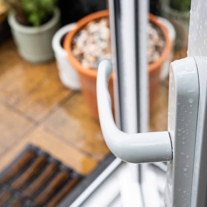 poignée et serrure de porte patio